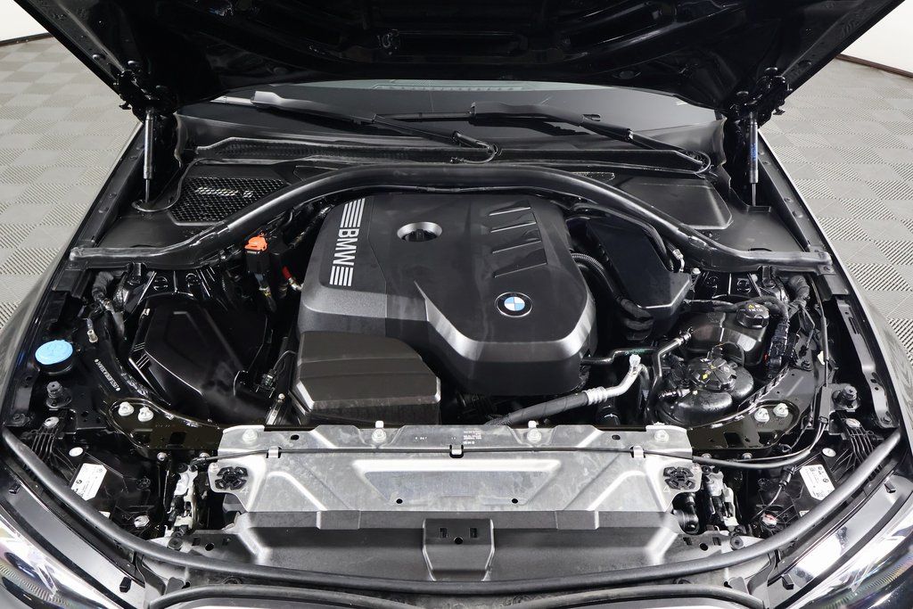 Thumbnail: 2025 BMW 3 Series - 15