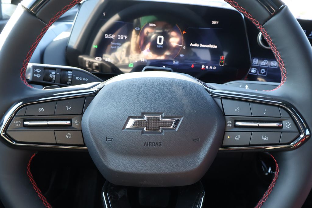 Thumbnail: 2025 Chevrolet Equinox - 24