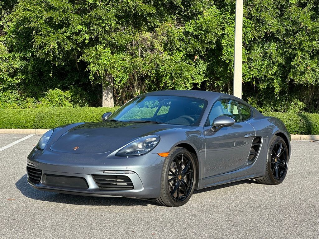 2025 Porsche 718's photo