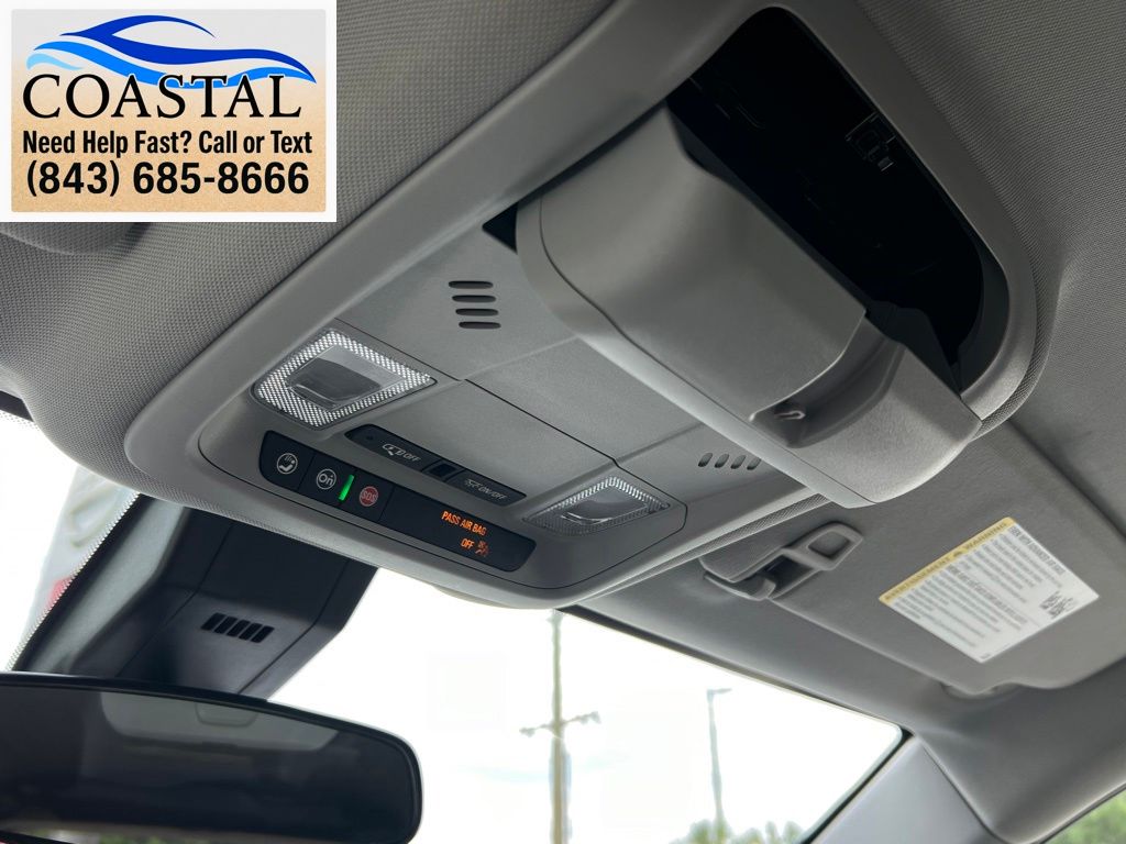2024 Chevrolet Equinox LT Gray at Matthews Motors of Wilmington