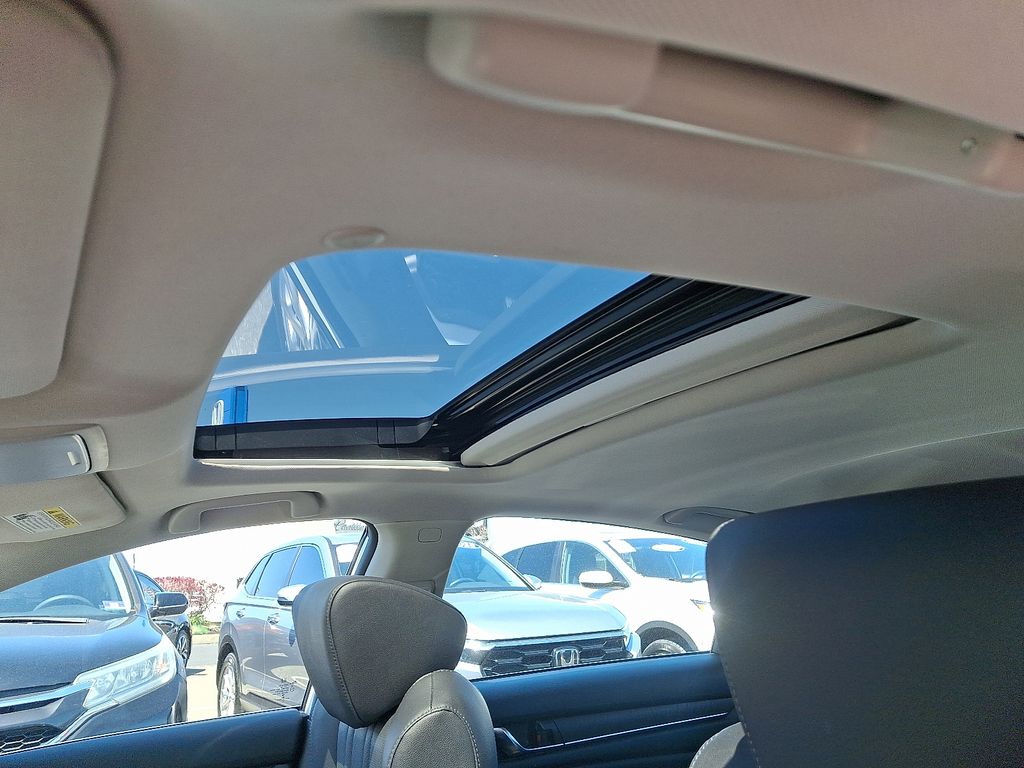 2021 Honda Accord EX-L 15