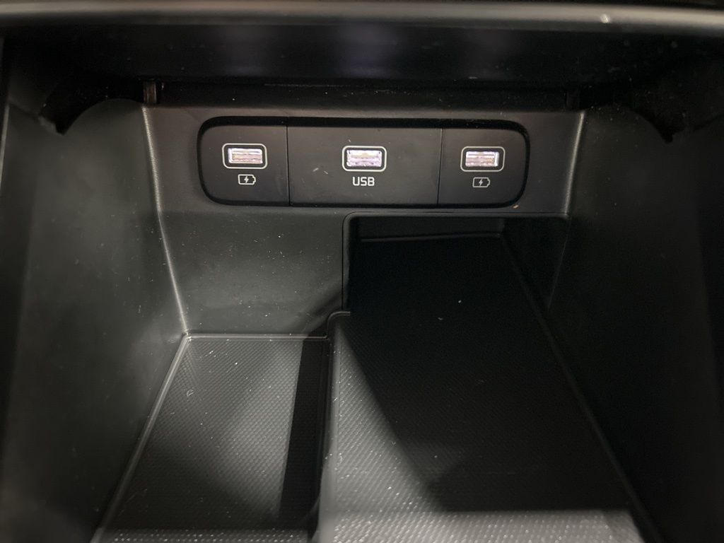 used 2022 Kia Sorento car, priced at $23,482