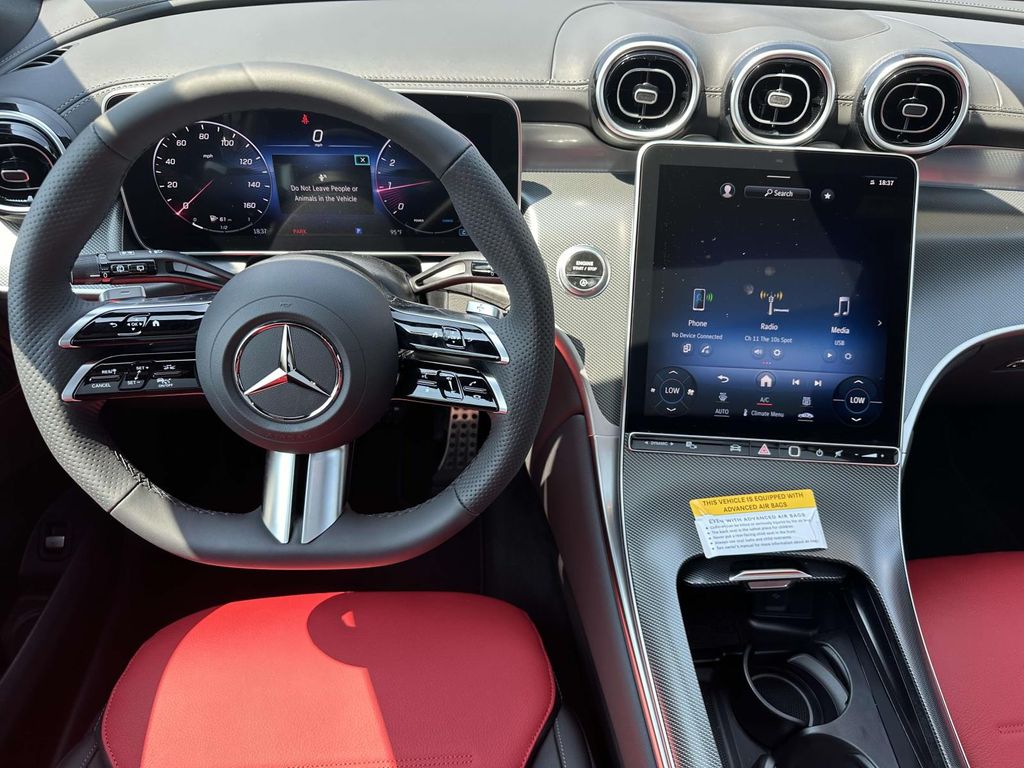 2024 Mercedes-Benz GLC 300 8