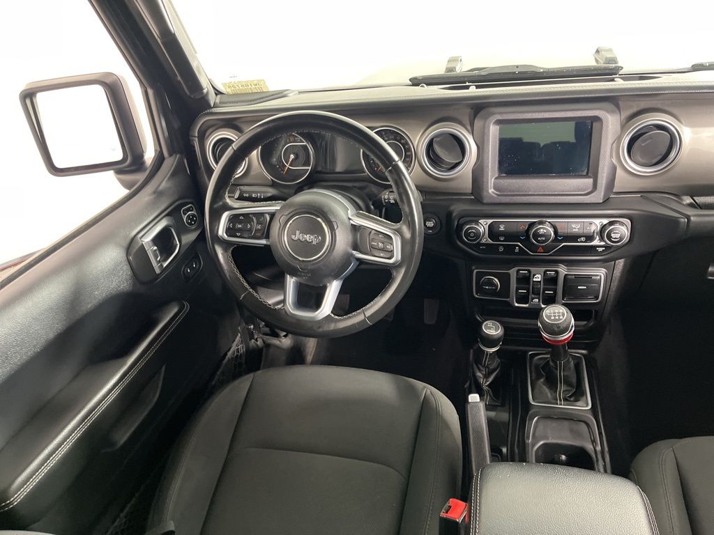 2018 Jeep Wrangler Unlimited Sahara 3