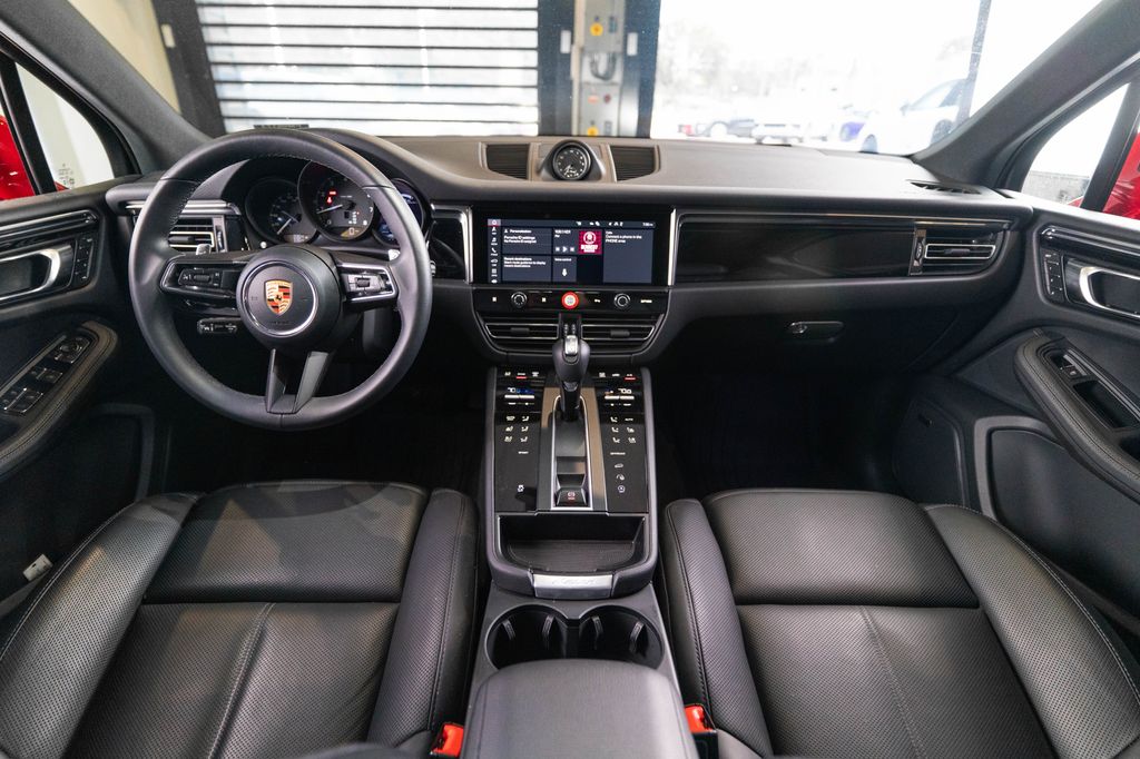 Used 2026 Porsche Macan SUV