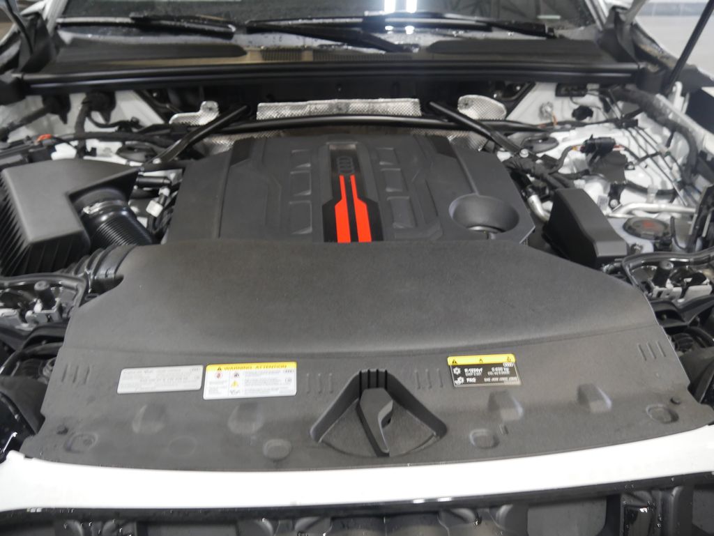 Thumbnail: 2026 Audi SQ5 - 10