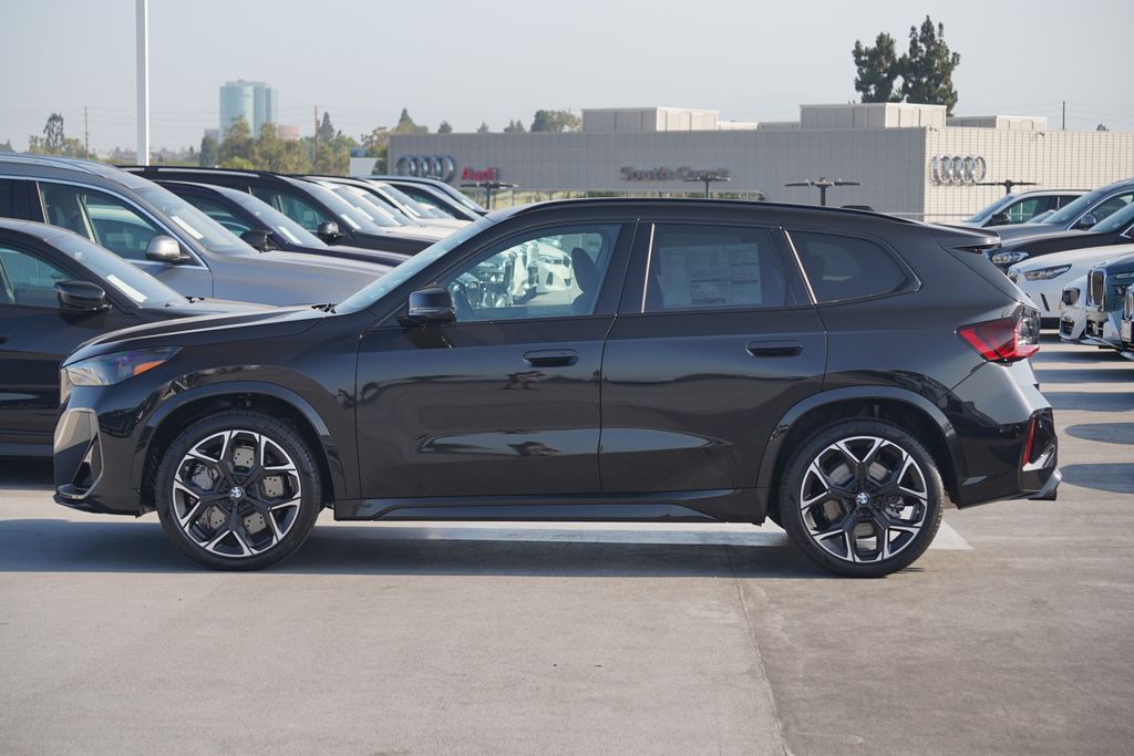 2024 BMW X1 M35i 4