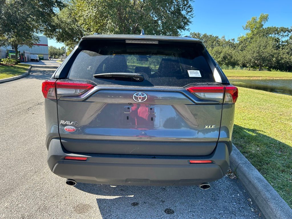 Thumbnail: 2023 Toyota RAV4 - 4