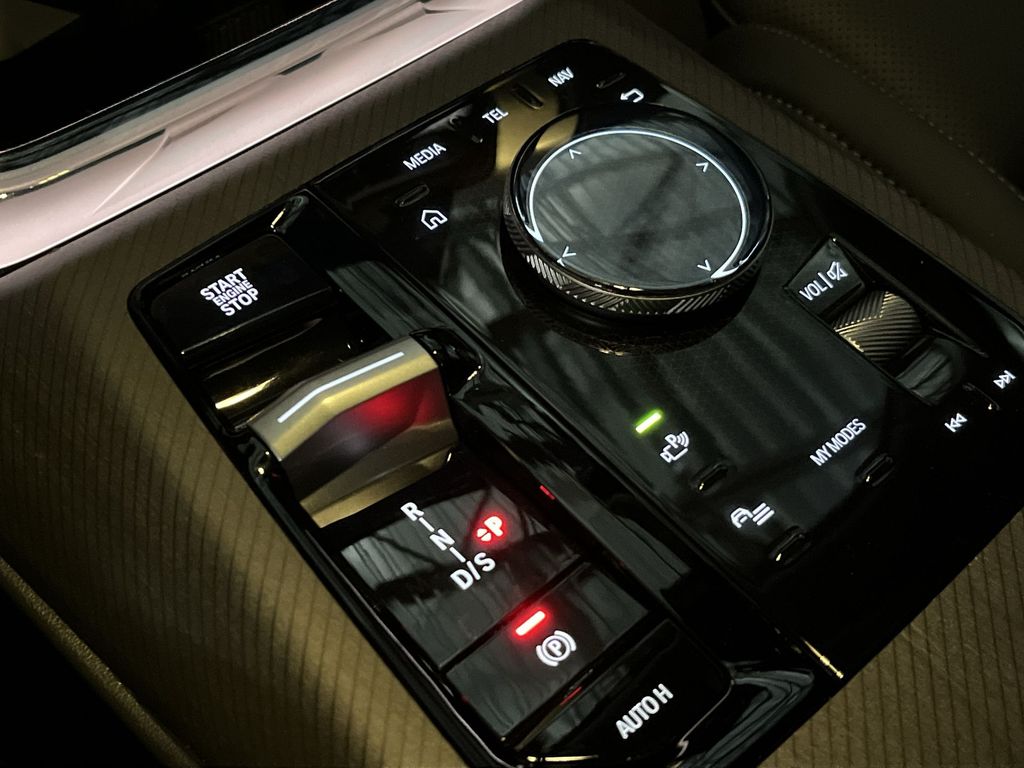 Thumbnail: 2026 BMW X3 - 20