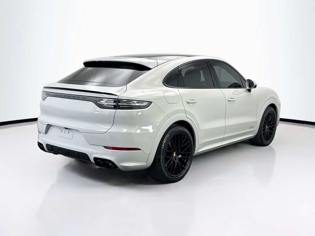 Thumbnail: 2023 Porsche  - 7