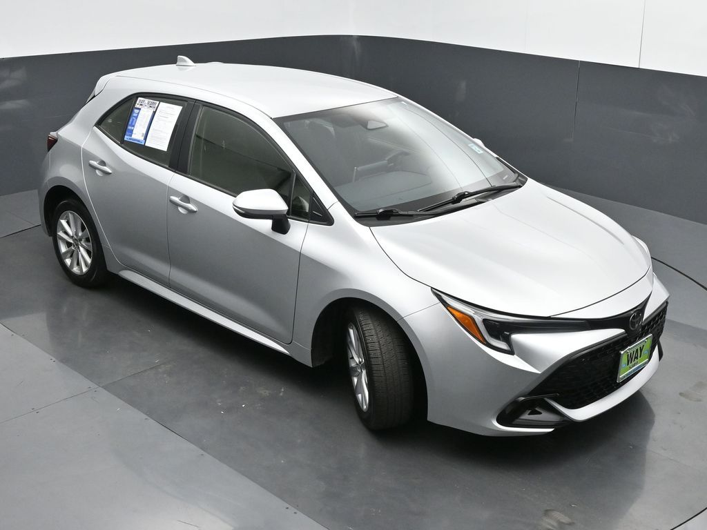 2024 Toyota Corolla Hatchback SE