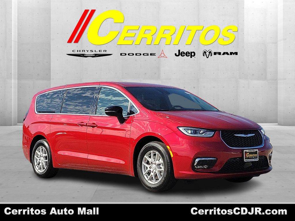 2026 Chrysler Pacifica Select FWD