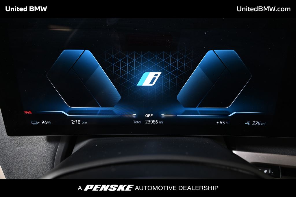 Thumbnail: 2022 BMW iX - 23