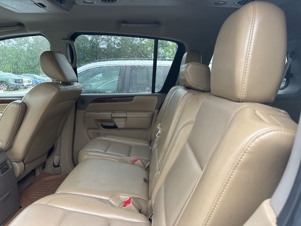 2014 Pearl White Nissan Armada SL RWD SUV