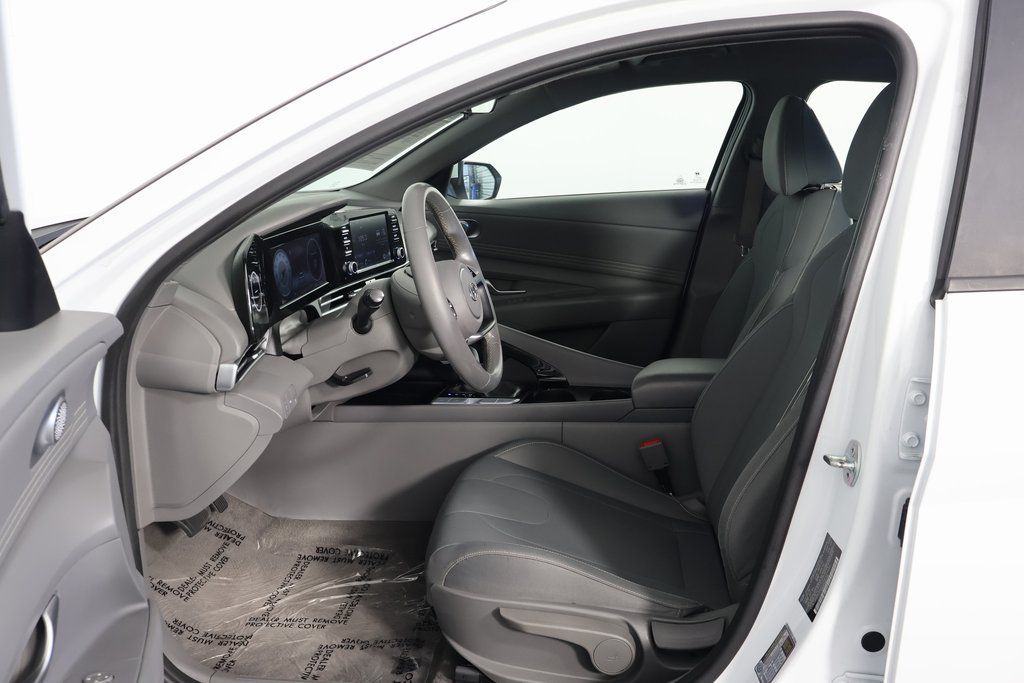 Thumbnail: 2021 Hyundai Elantra - 10
