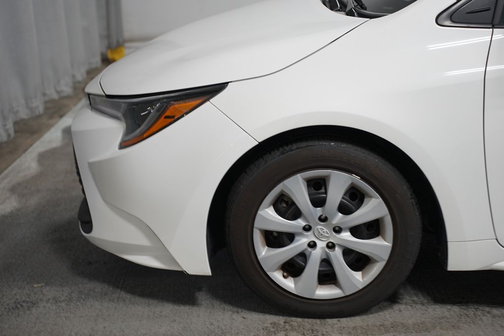 Thumbnail: 2023 Toyota Corolla - 5