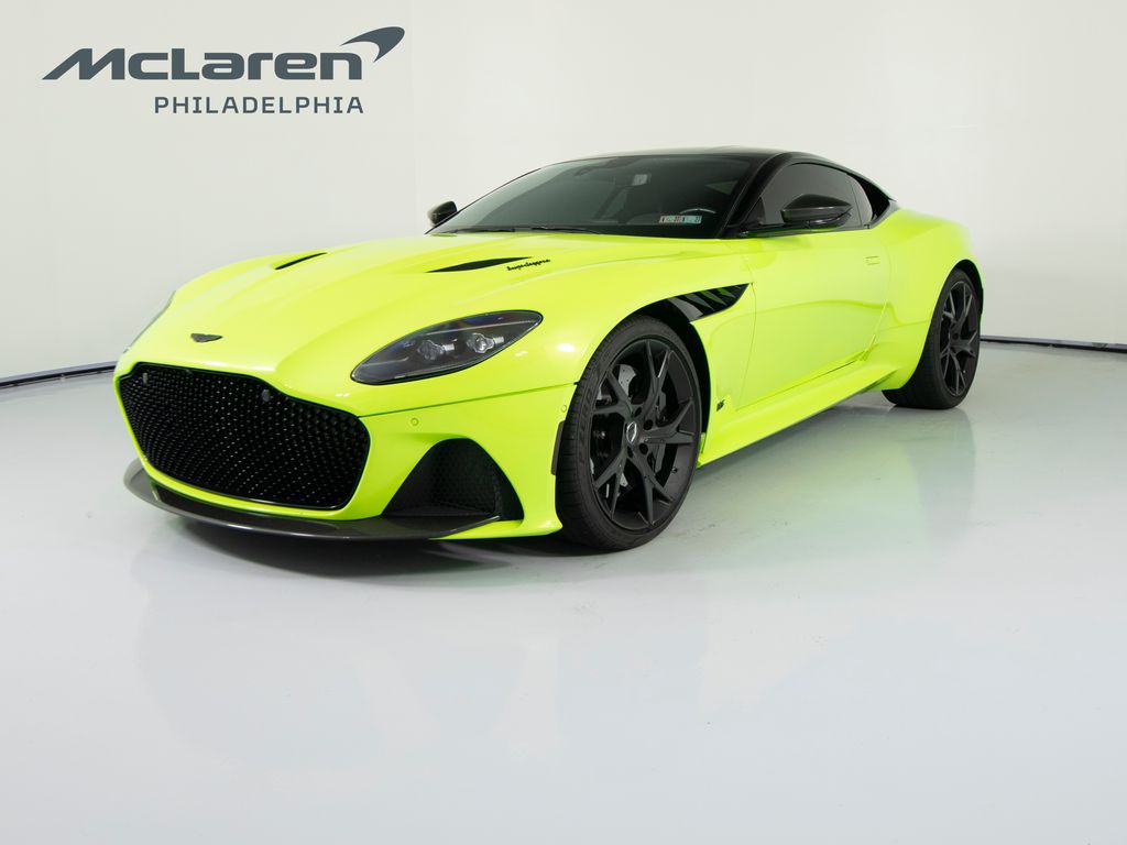 Green (Lime) 2022 Aston Martin DBS Superleggera Coupe RWD Coupe Rear-Wheel Drive 8-Speed Automatic