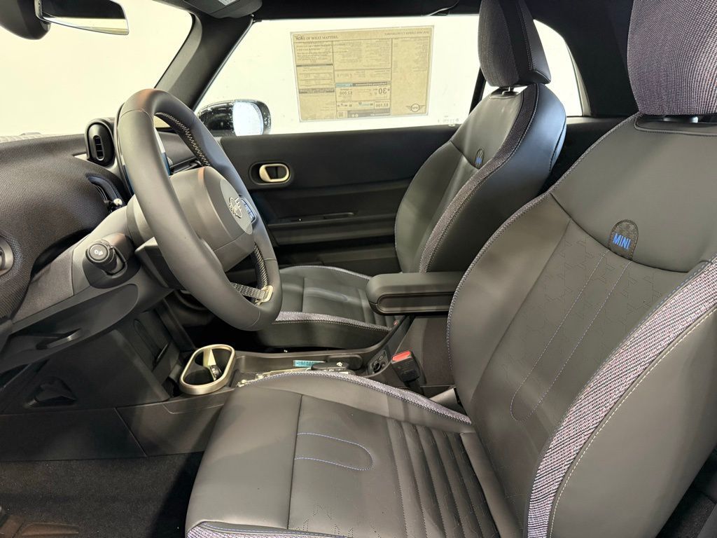 Thumbnail: 2026 MINI Cooper - 10