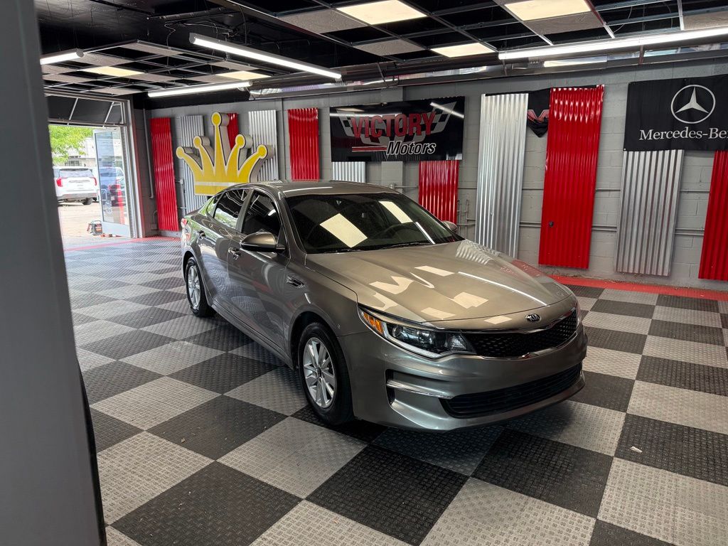 Titanium Silver 2018 Kia Optima Sedan Front-Wheel Drive 6-Speed Automatic