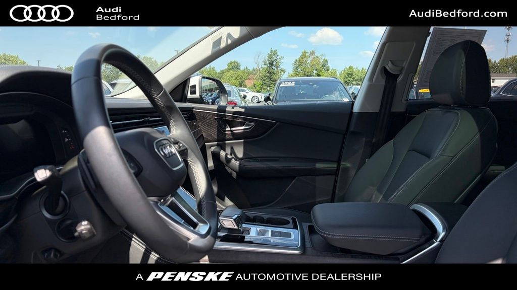 Thumbnail: 2023 Audi Q8 - 14