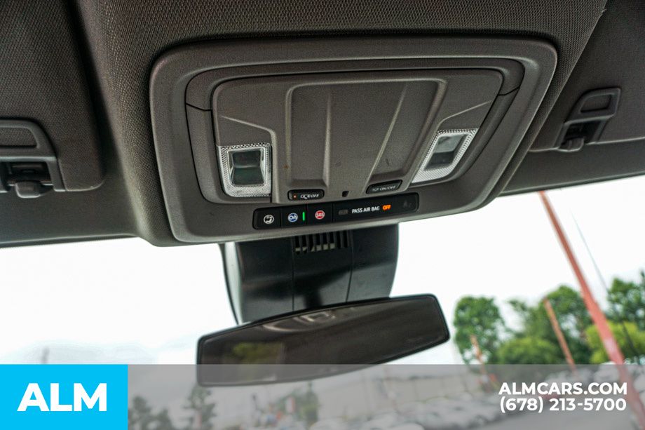 Used 2025 Black Chevrolet LT image 32
