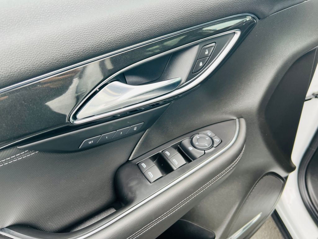 Thumbnail: 2025 Buick Envision - 13