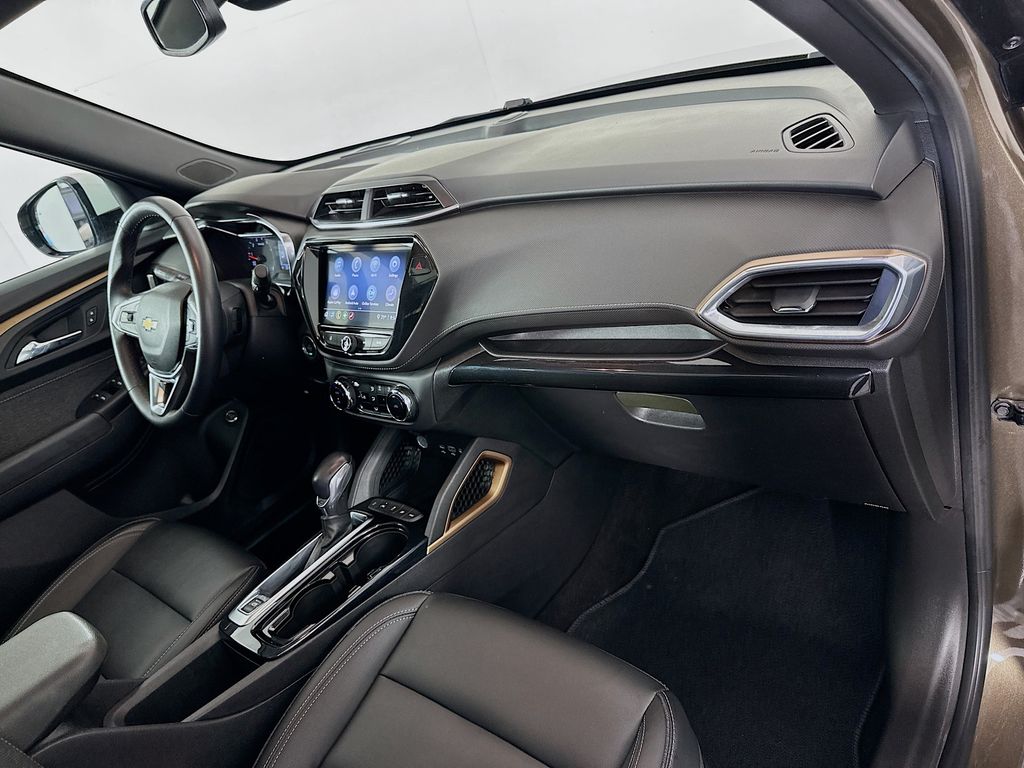 Thumbnail: 2021 Chevrolet TrailBlazer - 28