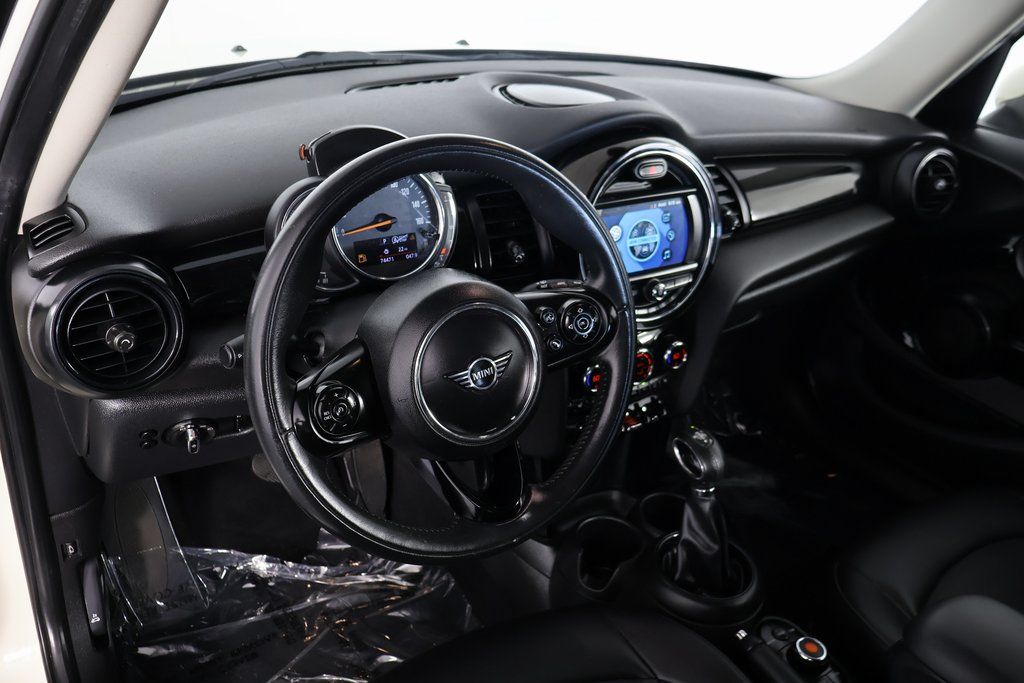 Thumbnail: 2019 MINI Cooper - 7