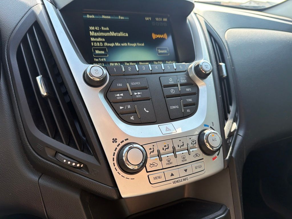 Thumbnail: 2017 Chevrolet Equinox - 29