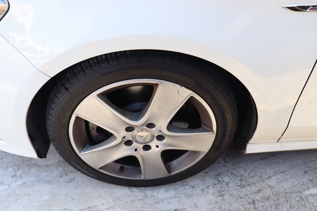 2015 Mercedes-Benz CLA 250 4