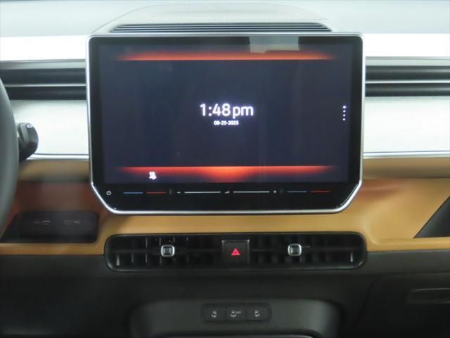 Thumbnail: 2025 Volkswagen ID.Buzz - 14