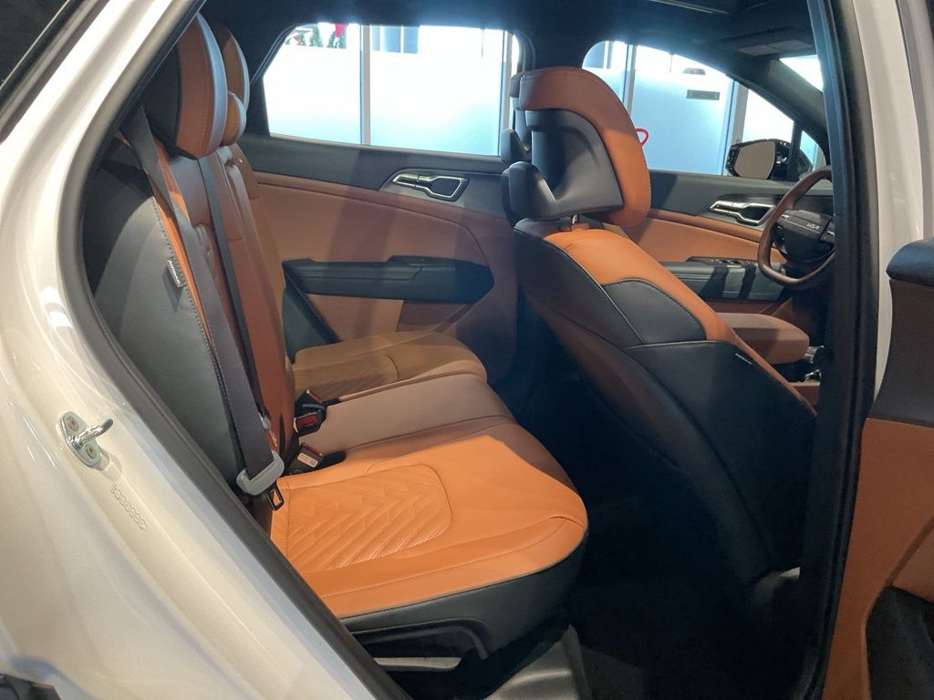 New 2026 White Kia X-Line image 22