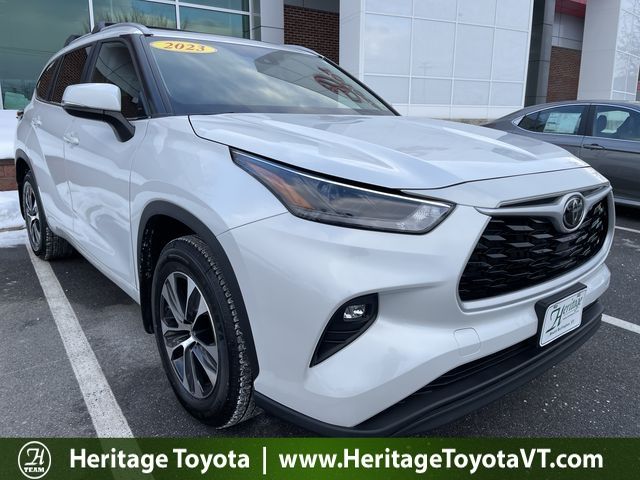 2023 Toyota Highlander XLE AWD