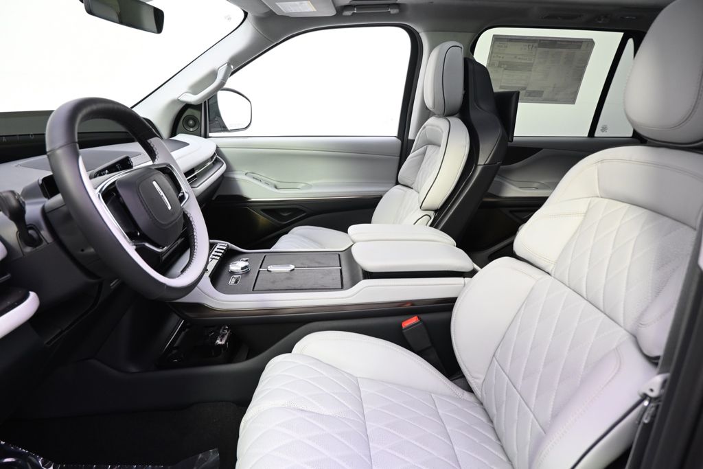 New 2026 White Lincoln Black Label image 13