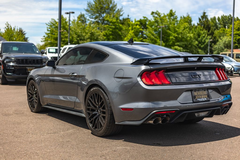 2023 Ford Mustang GT Premium thumbnail 9