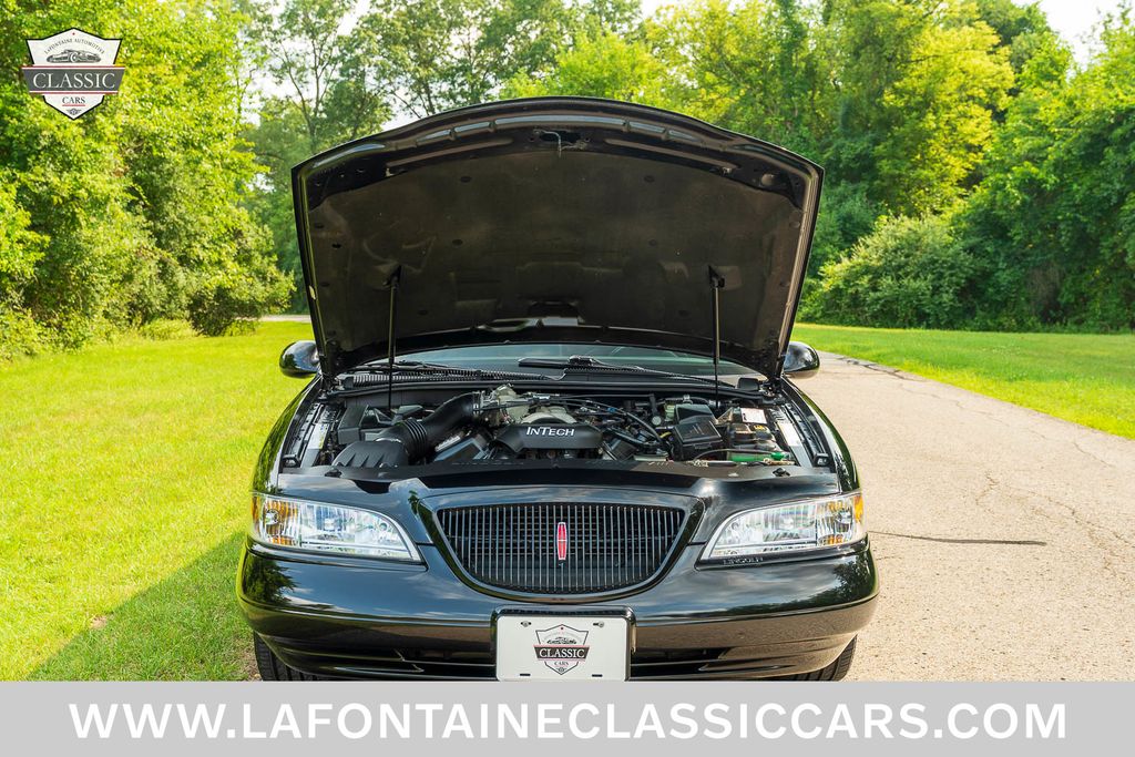 1997 Lincoln Mark VIII 42