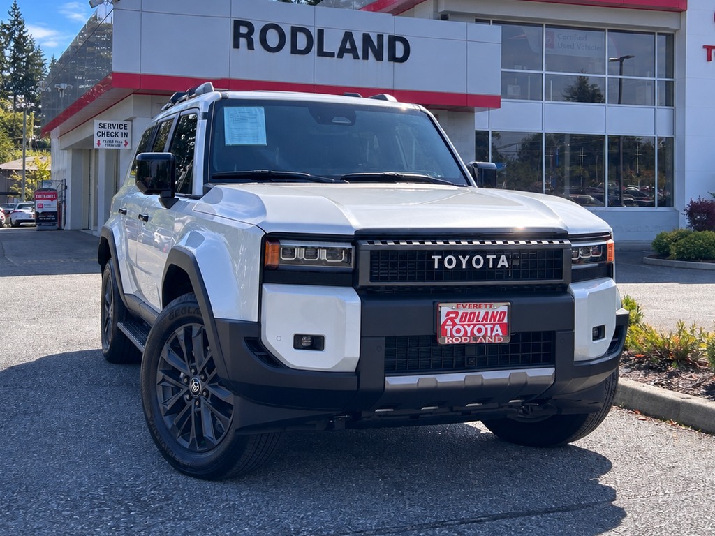 White (Wind Chill Pearl) 2026 Toyota Land Cruiser SUV / Crossover Four-Wheel Drive 8-Speed Automatic