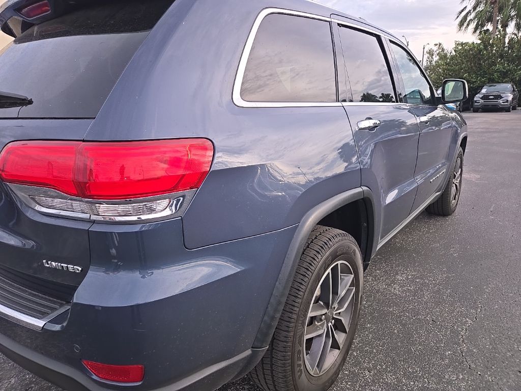 2019 Jeep Grand Cherokee Limited 3