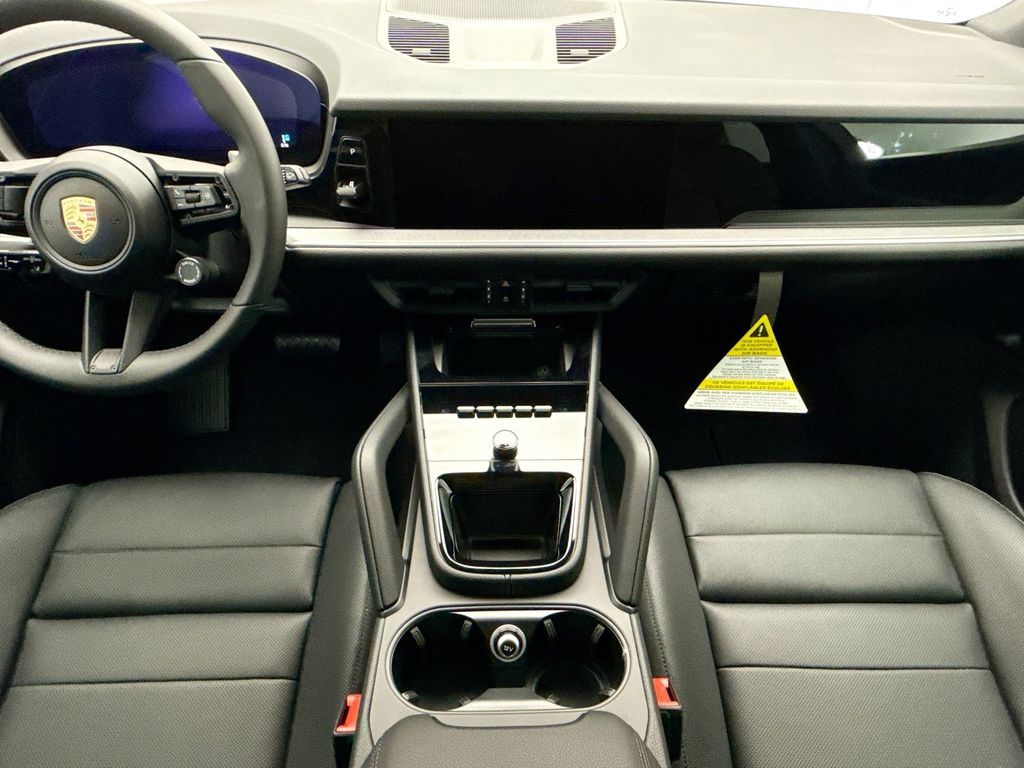 Thumbnail: 2026 Porsche Cayenne - 16