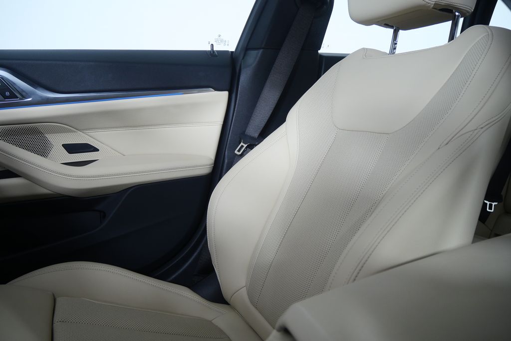 Thumbnail: 2024 BMW i4 - 26