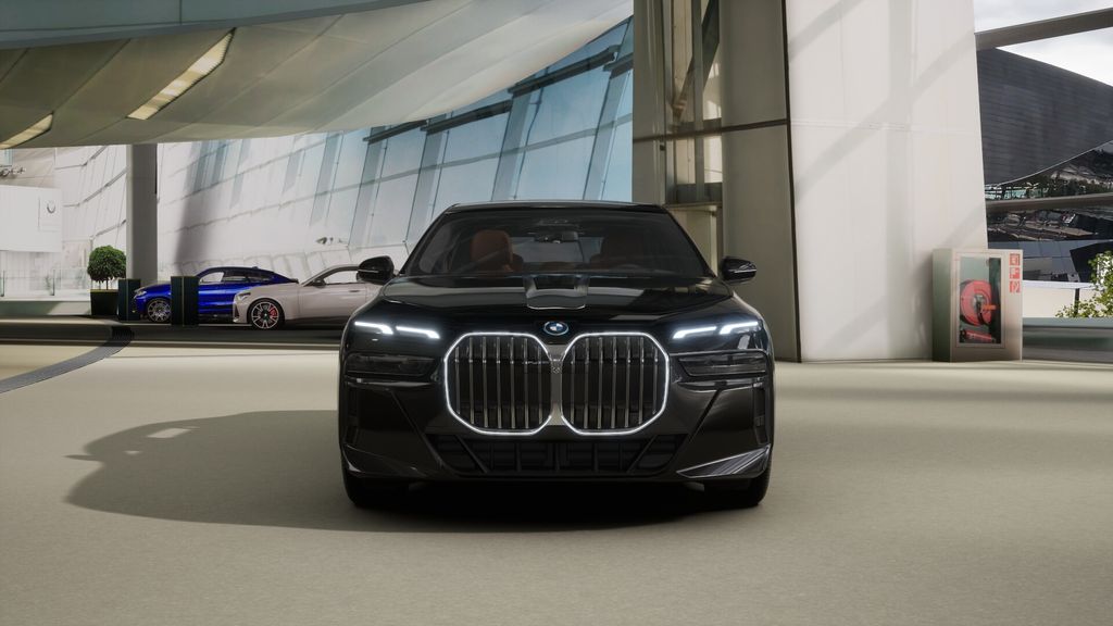Thumbnail: 2025 BMW 7 Series - 29