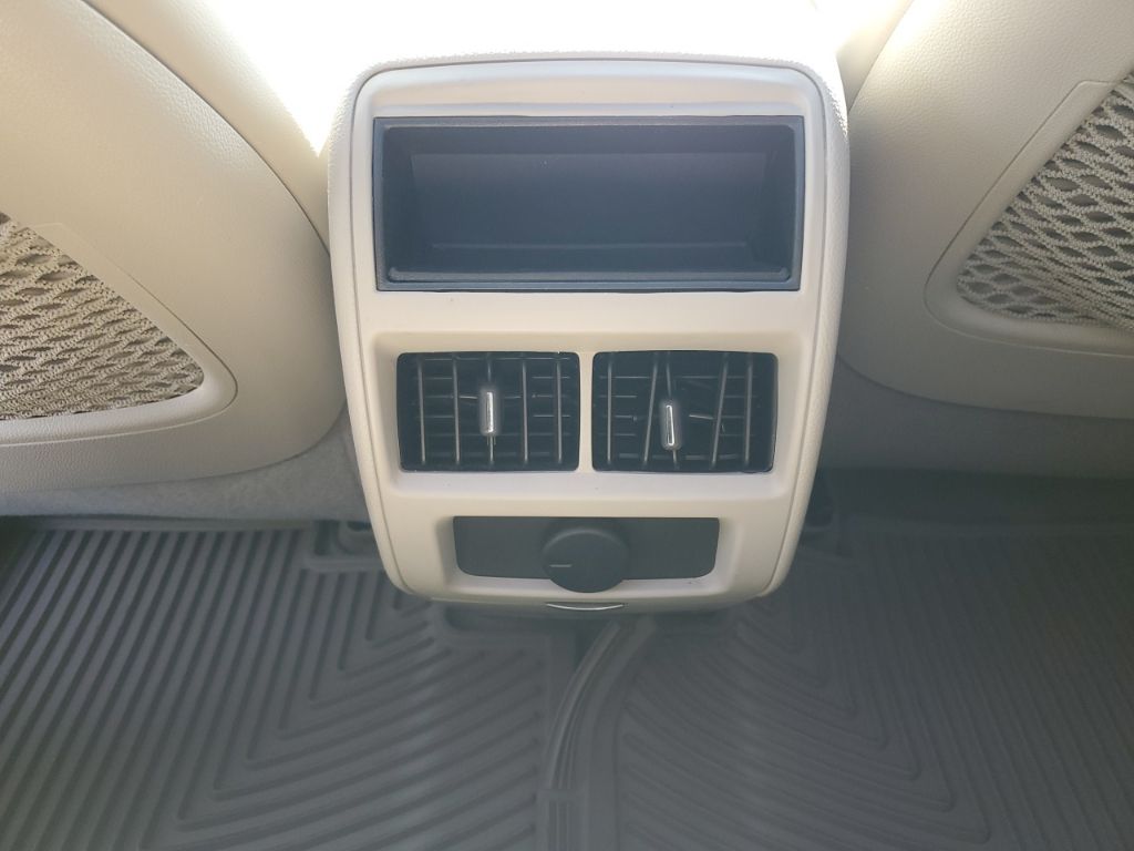 2015 Cadillac Srx  Luxury In Austin, Texas