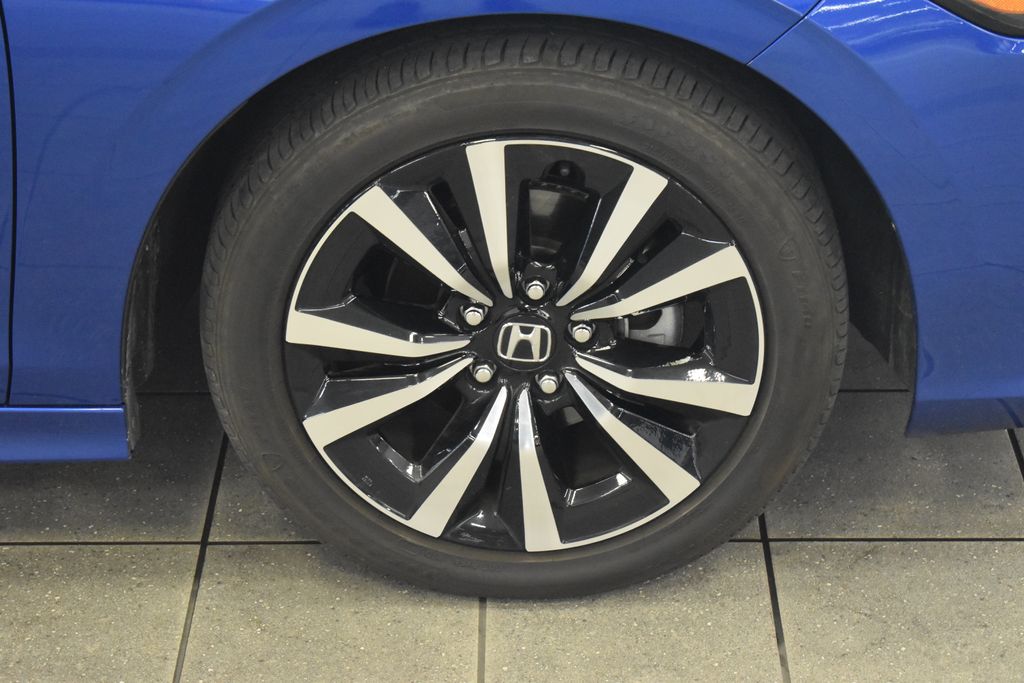 Thumbnail: 2022 Honda Civic - 10