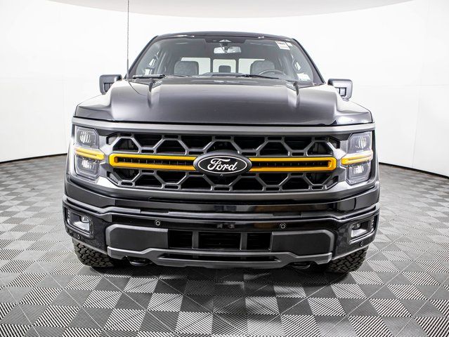 Used 2025  Ford Tremor image 10