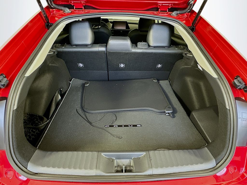 Thumbnail: 2026 Toyota Prius - 25