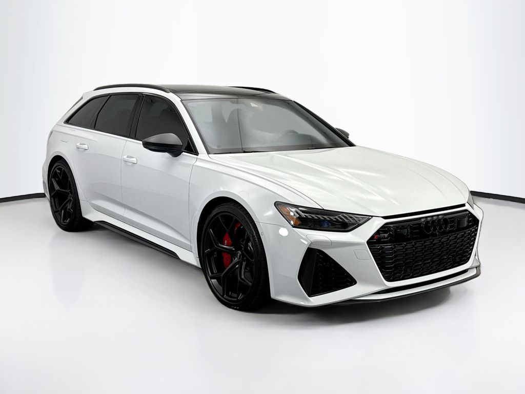 Thumbnail: 2025 Audi RS 6 - 9