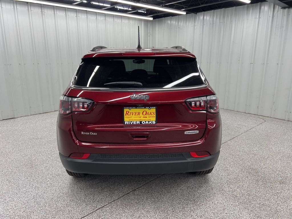 2022 Jeep Compass Latitude Red at Wharton Ford