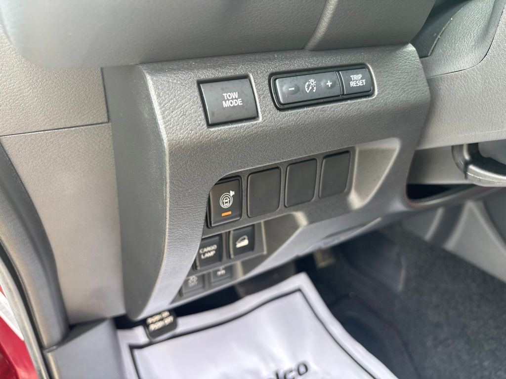 Used 2025 Nissan Frontier Truck