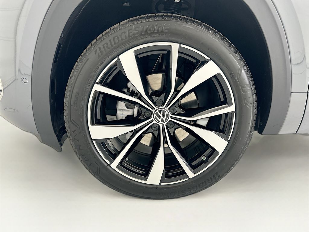 Thumbnail: 2026 Volkswagen Atlas - 29