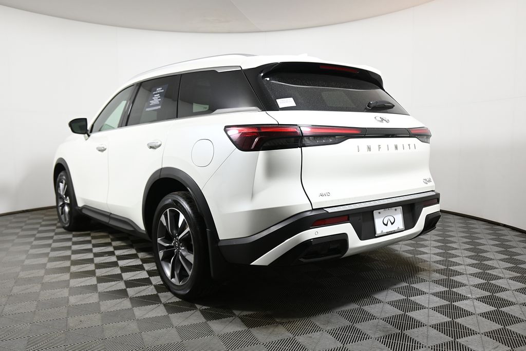 Thumbnail: 2023 INFINITI QX60 - 5